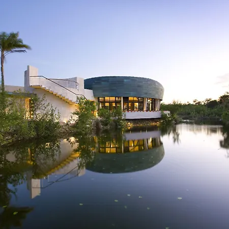 Blue Diamond Wellness Resort (Adults Only)