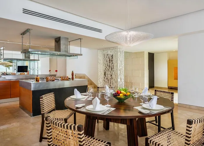Blue Diamond Wellness (adults Only) El Marlyn Azul